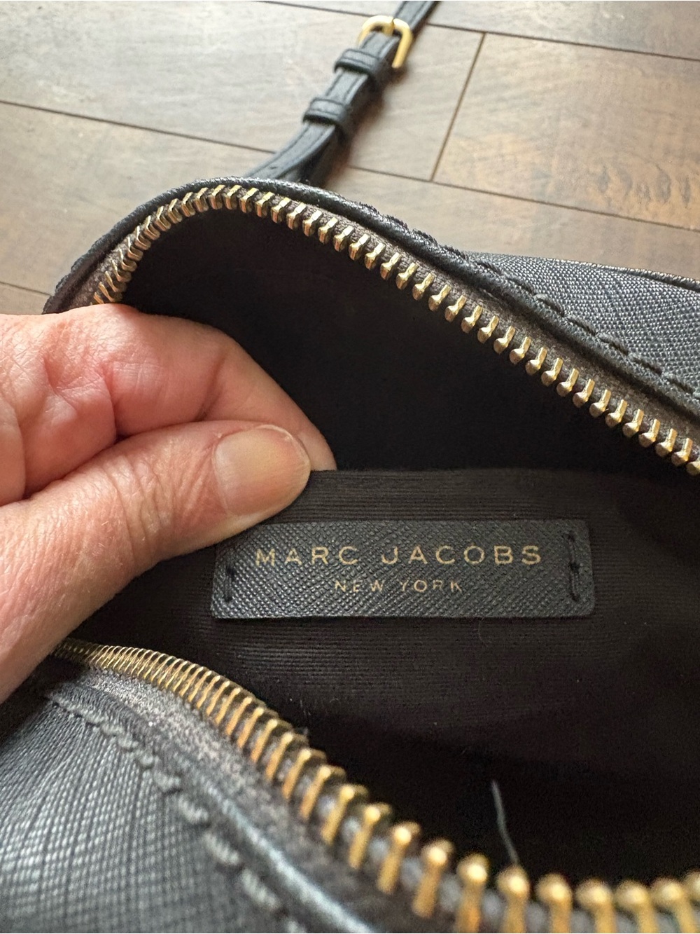 Marc Jacobs Playback leather dome purse - Picture 10 of 13